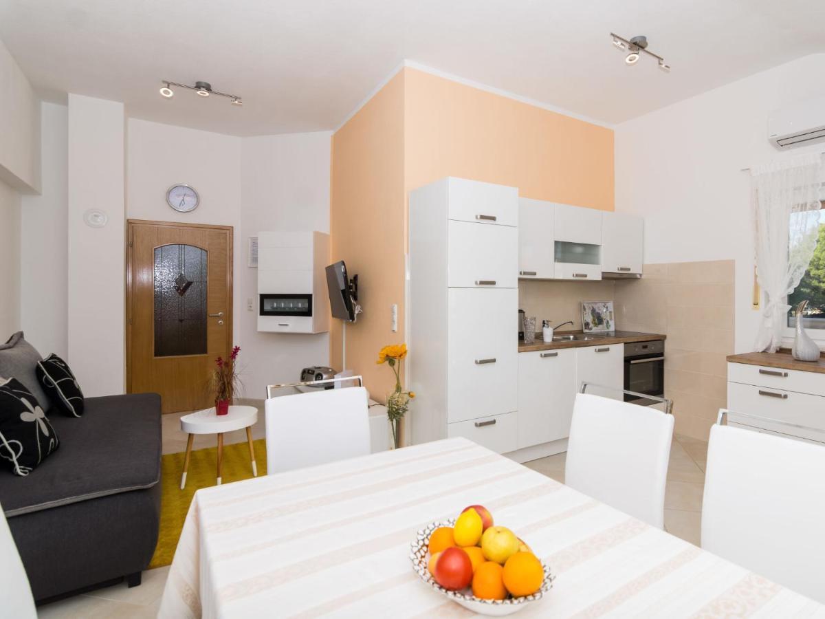 Apartment Villa Nikaroni-1 By Interhome Trogir Exterior photo